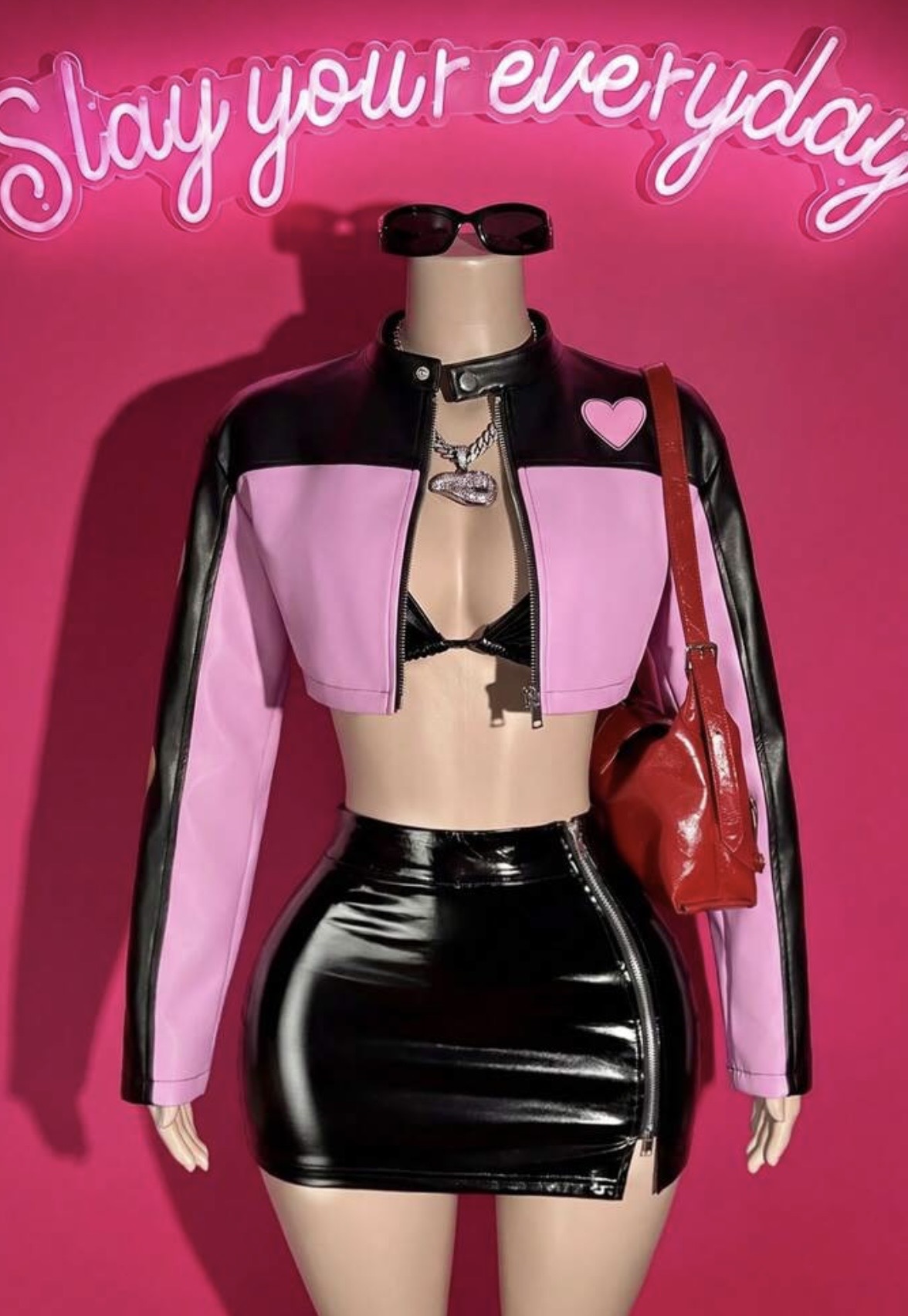 Jacket Rosada con negro · foto 3 de 3